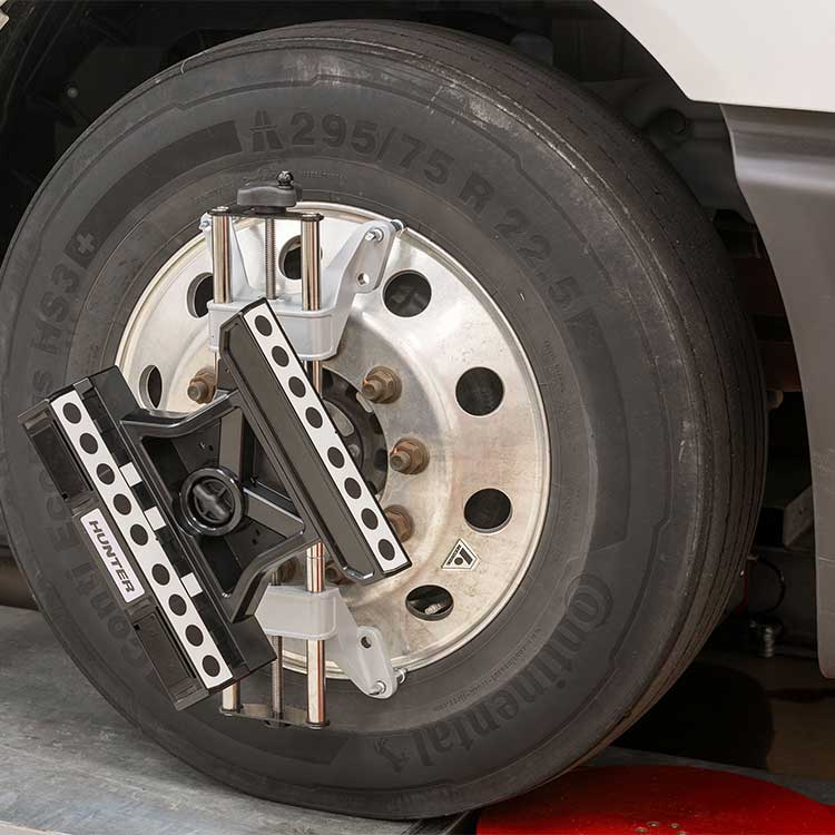 semi truck and trailer wheel alignment near chattanooga tn